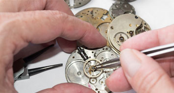 哈尔滨卡地亚（Cartier）手表服务维修中心